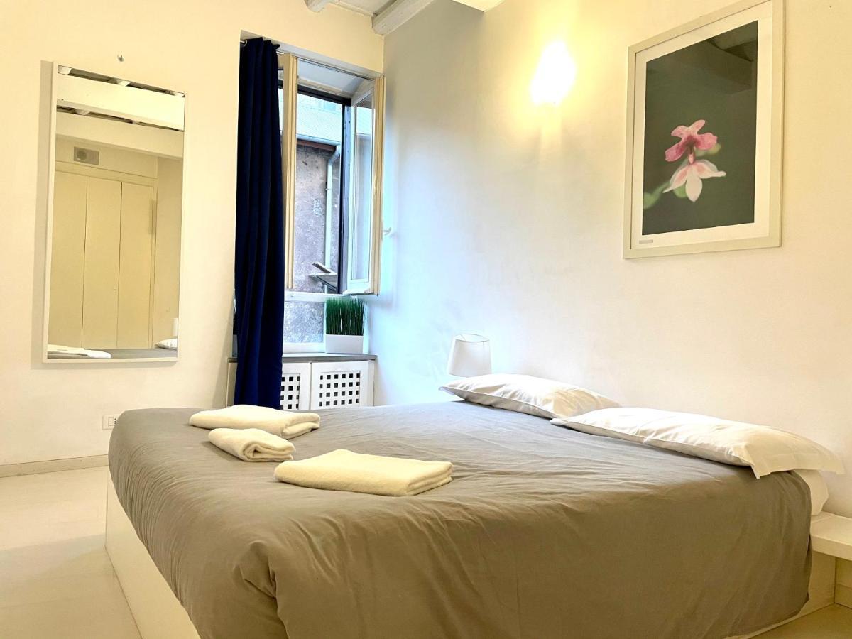 רומא Colosseo 13 Boutique Apartment מראה חיצוני תמונה